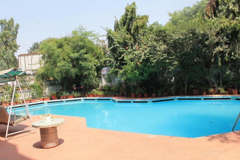 Hotel Aravali Heights Alwar Eksteriør billede