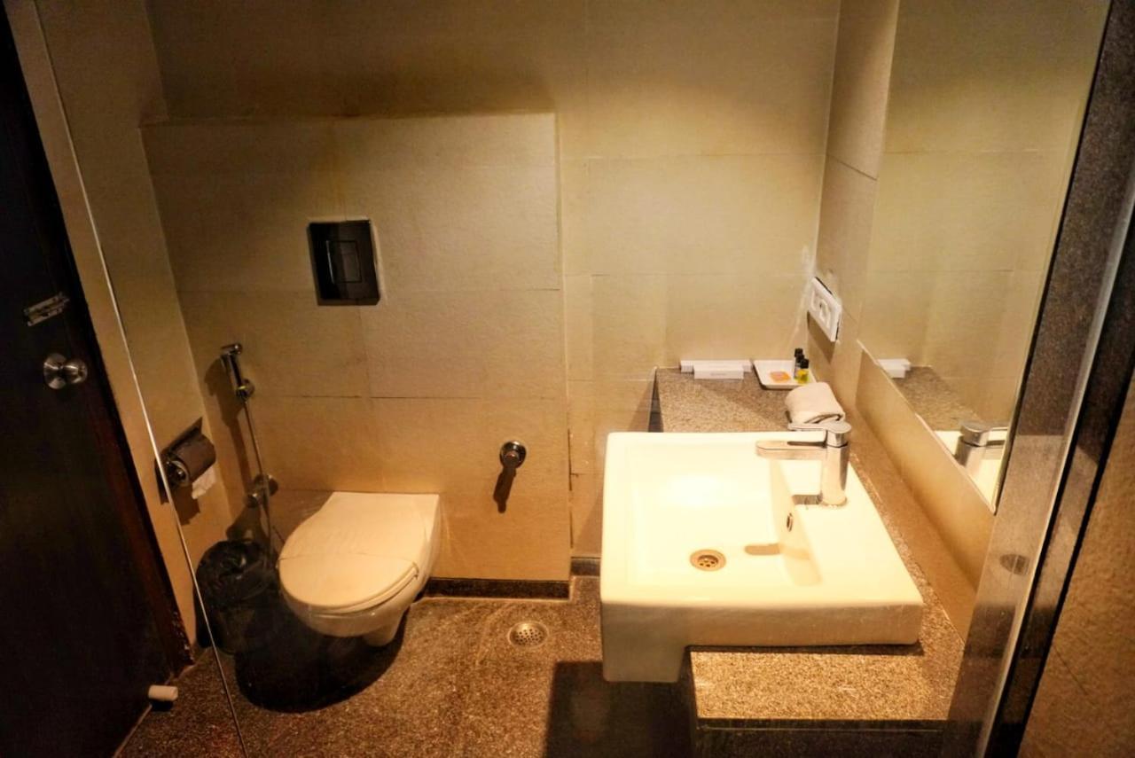 Hotel Aravali Heights Alwar Eksteriør billede